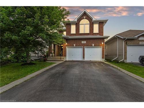 397 Cavendish Crescent, Kingston, ON - Outdoor With Facade