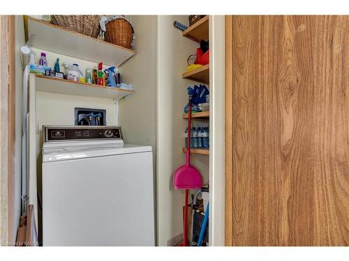 7 Cedar Street, Greater Napanee, ON - Indoor Photo Showing Laundry Room