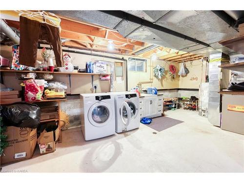 625 Laurier Boulevard, Brockville, ON - Indoor Photo Showing Laundry Room