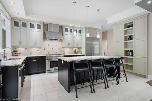 40 Delong Drive, Ottawa, ON - Indoor Photo Showing Kitchen With Upgraded Kitchen