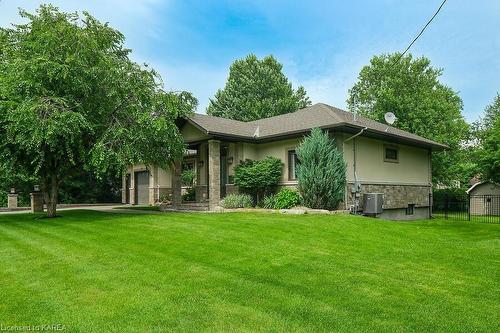 40 Delong Drive, Ottawa, ON - Outdoor With Deck Patio Veranda