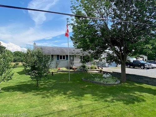 157 Station Road, Gananoque, ON - Outdoor