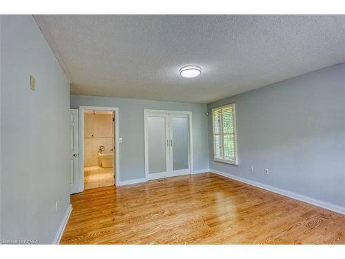 13382 Road 38 Road, Sharbot Lake, ON - Indoor Photo Showing Other Room