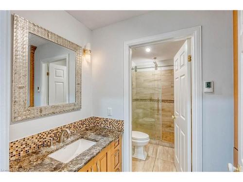 13382 Road 38 Road, Sharbot Lake, ON - Indoor Photo Showing Bathroom