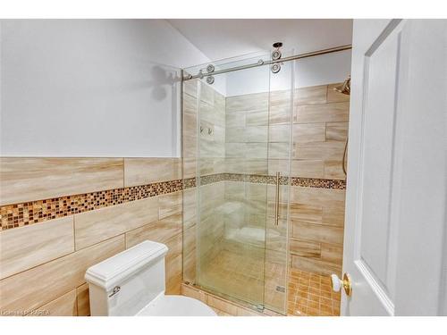 13382 Road 38 Road, Sharbot Lake, ON - Indoor Photo Showing Bathroom