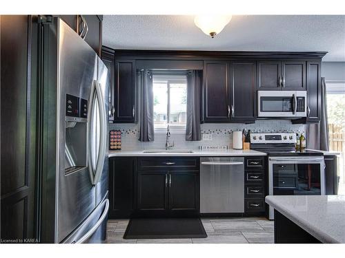 324 Arthur Street, Gananoque, ON - Indoor Photo Showing Kitchen