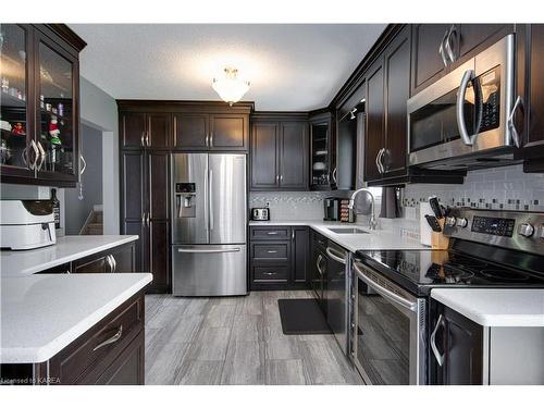 324 Arthur Street, Gananoque, ON - Indoor Photo Showing Kitchen