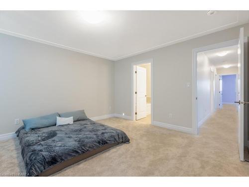 1694 Brookedayle Avenue, Kingston, ON - Indoor Photo Showing Bedroom