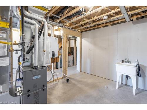 1694 Brookedayle Avenue, Kingston, ON - Indoor Photo Showing Basement