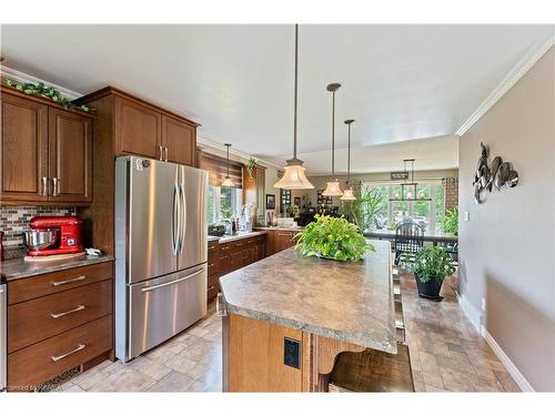 1780 Floyd Avenue, Kingston, ON - Indoor Photo Showing Kitchen