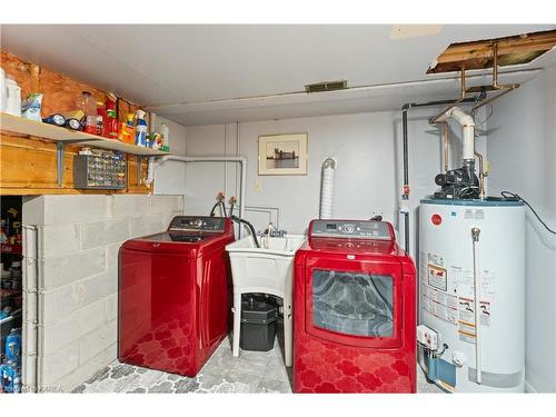 1780 Floyd Avenue, Kingston, ON - Indoor Photo Showing Laundry Room