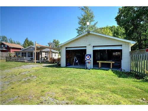 356 C Driscoll Road, Gananoque, ON - Outdoor