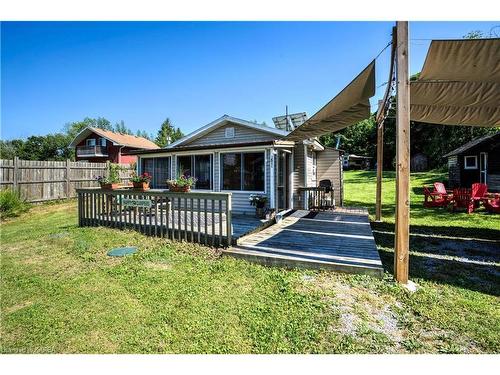 356 C Driscoll Road, Gananoque, ON - Outdoor