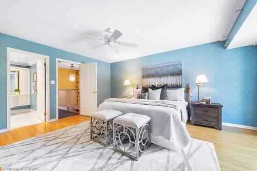 5-111 Echo Drive, Ottawa, ON - Indoor Photo Showing Bedroom