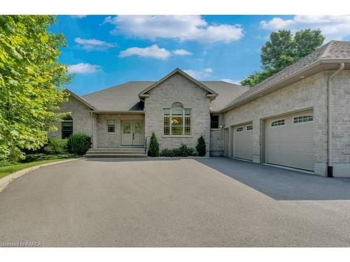 1815 Foxdale Place, Glenburnie, ON - Outdoor With Facade