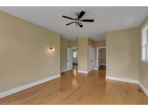 1815 Foxdale Place, Glenburnie, ON - Indoor Photo Showing Other Room