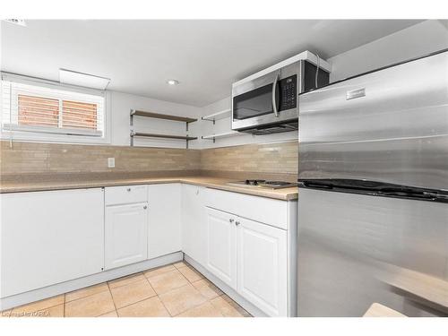 205 Adelaide Street, Kingston, ON - Indoor Photo Showing Kitchen