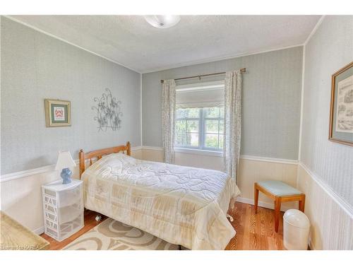 13698 Road 38, Sharbot Lake, ON - Indoor Photo Showing Bedroom