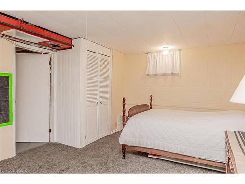 523 Glenview Avenue, Kingston, ON - Indoor Photo Showing Bedroom