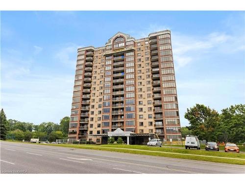 402-1000 King Street W, Kingston, ON - Outdoor With Facade