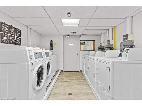 603-14 Greenview Drive, Kingston, ON - Indoor Photo Showing Laundry Room