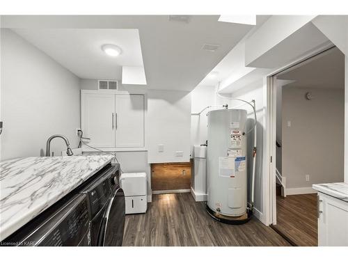 420 Bernice Drive, Kingston, ON - Indoor Photo Showing Laundry Room