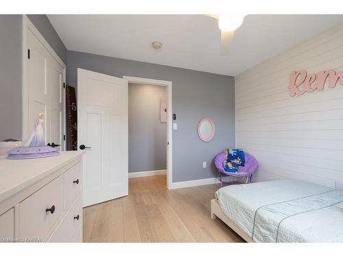 2135 Arne Crescent, Kingston, ON - Indoor Photo Showing Bedroom