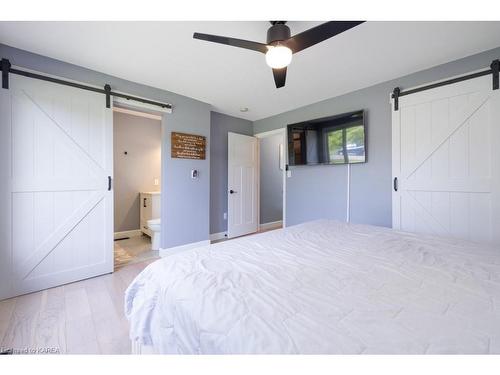 2135 Arne Crescent, Kingston, ON - Indoor Photo Showing Bedroom