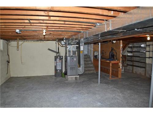 124 County Rd 8, Greater Napanee, ON - Indoor Photo Showing Basement