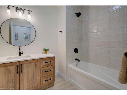 174 Conner Drive, Gananoque, ON - Indoor Photo Showing Bathroom