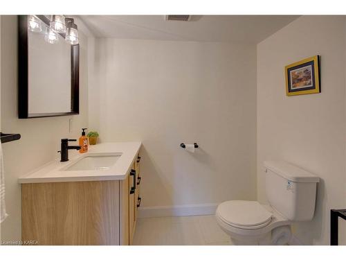 174 Conner Drive, Gananoque, ON - Indoor Photo Showing Bathroom