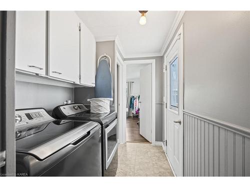 21 Hermes Drive, Kingston, ON - Indoor Photo Showing Laundry Room