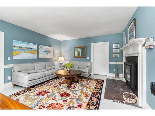 2750 Front Road, Stella, ON - Indoor Photo Showing Living Room With Fireplace