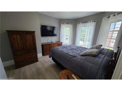 273 Dundas Street W, Deseronto, ON - Indoor Photo Showing Bedroom