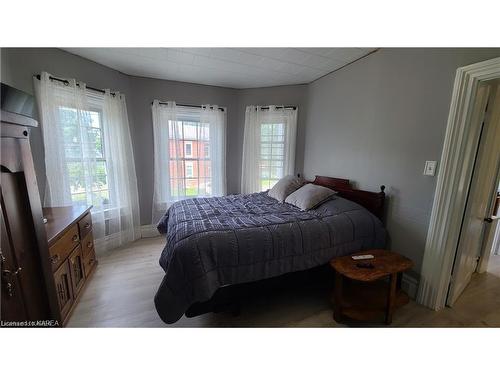 273 Dundas Street W, Deseronto, ON - Indoor Photo Showing Bedroom