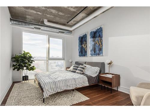 1402-150 Marketplace Avenue, Ottawa, ON - Indoor Photo Showing Bedroom