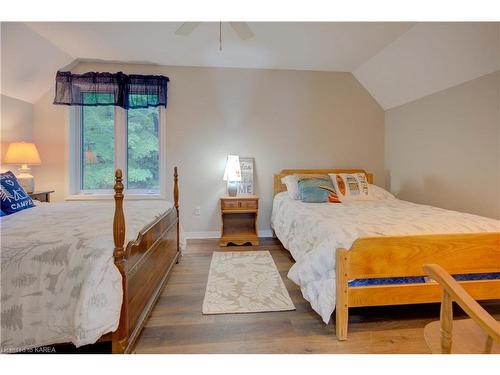 346 North Shore Road, Westport, ON - Indoor Photo Showing Bedroom