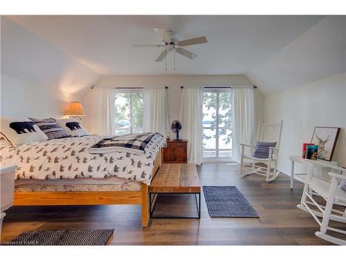 346 North Shore Road, Westport, ON - Indoor Photo Showing Bedroom