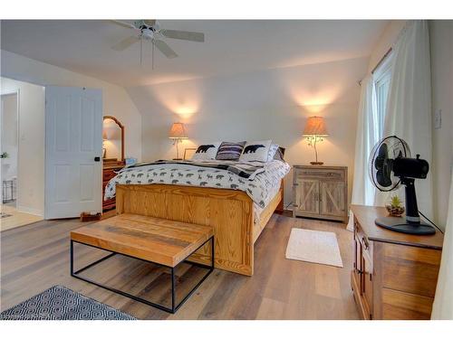 346 North Shore Road, Westport, ON - Indoor Photo Showing Bedroom