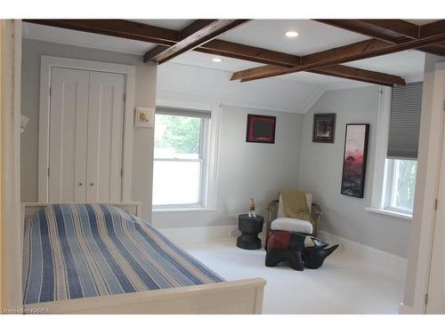 290 Stone Street S, Gananoque, ON - Indoor Photo Showing Bedroom