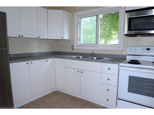 901 Oakview Avenue, Kingston, ON - Indoor Photo Showing Kitchen With Double Sink