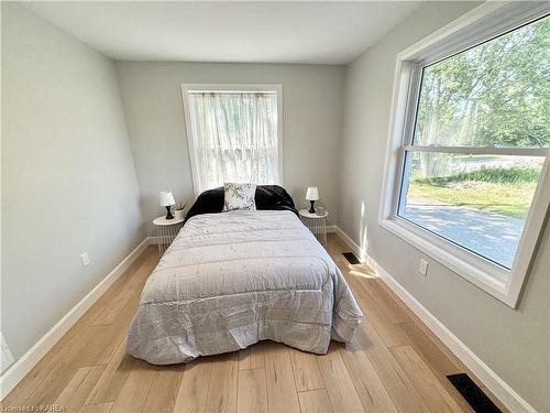 69 Main Street, Deseronto, ON - Indoor Photo Showing Bedroom