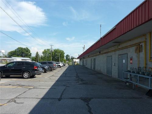 2 Dairy Avenue, Greater Napanee, ON 