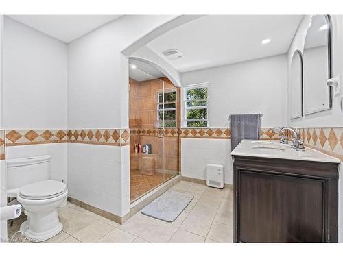 2112 Bur Brook Road, Kingston, ON - Indoor Photo Showing Bathroom