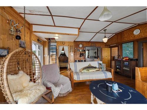 1A Island Bateau, Kingston, ON - Indoor