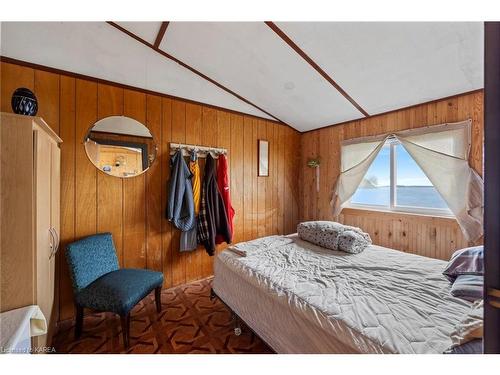 1A Island Bateau, Kingston, ON -  Photo Showing Other Room