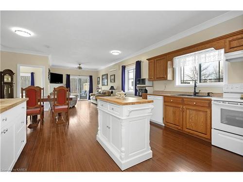 175 Brennan Road, Belleville, ON - Indoor Photo Showing Kitchen