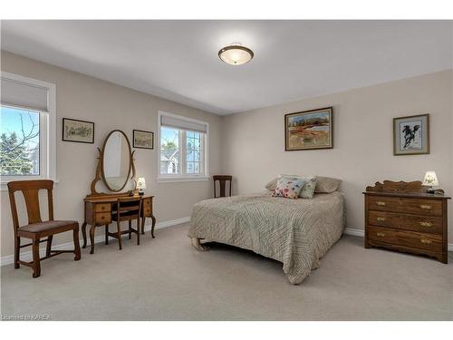 30 Yonge Street, Kingston, ON - Indoor Photo Showing Bedroom