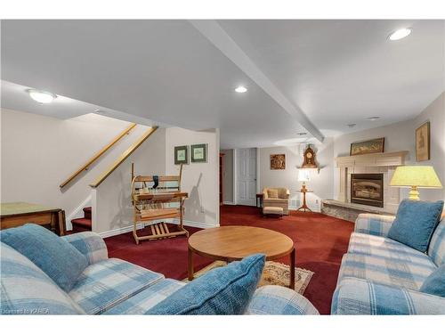 30 Yonge Street, Kingston, ON - Indoor Photo Showing Living Room With Fireplace