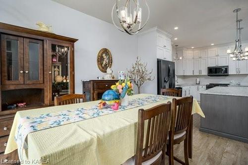 10 Briarwood Crescent, Napanee, ON - Indoor Photo Showing Dining Room